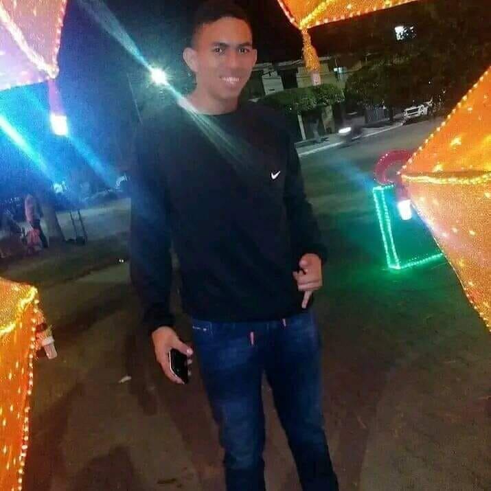 Jaider Alexander Barba Arrieta fue baleado en la comuna cinco.