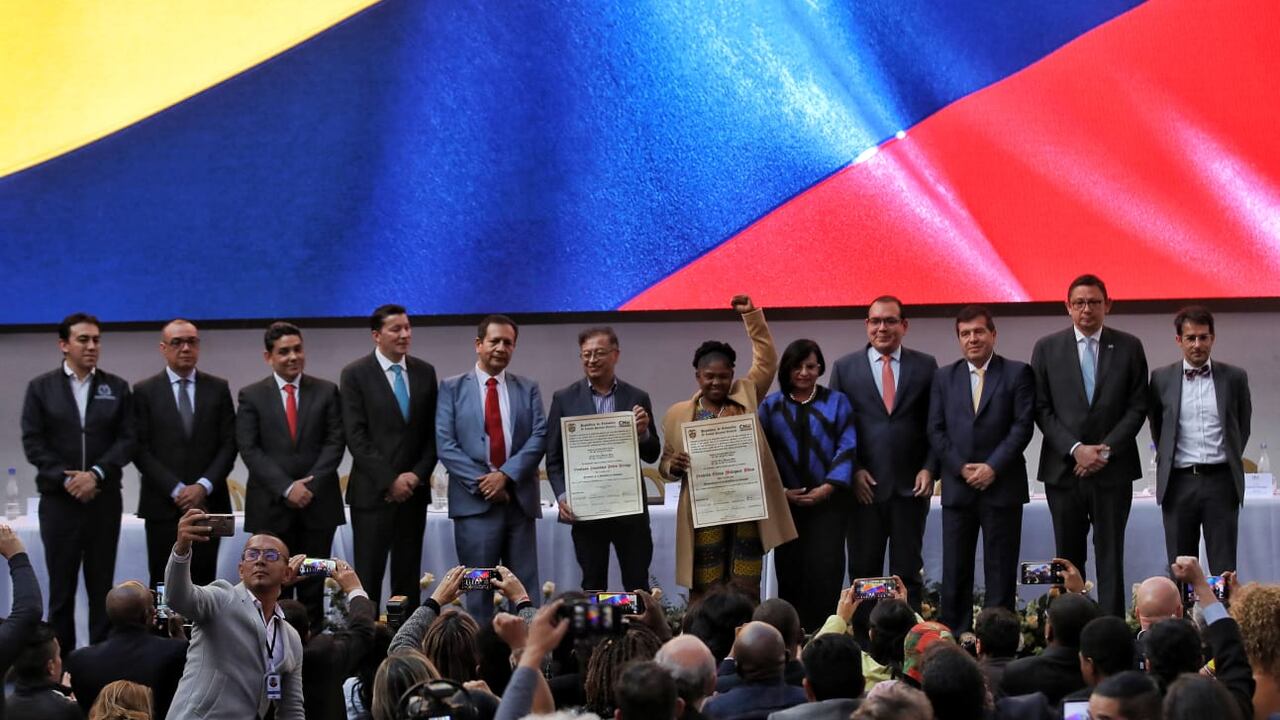 Entrega de Credenciales a Presidente Electo Gustavo Petro y Vicepresidenta Francia Marquez