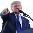 Según el funcionario Mark Esper, el presidente Trump supuestamente pidió disparar a las piernas a los manifestantes que pedían justicia por el caso de George Floyd. Foto: archivo AP/ Joe Maiorana.