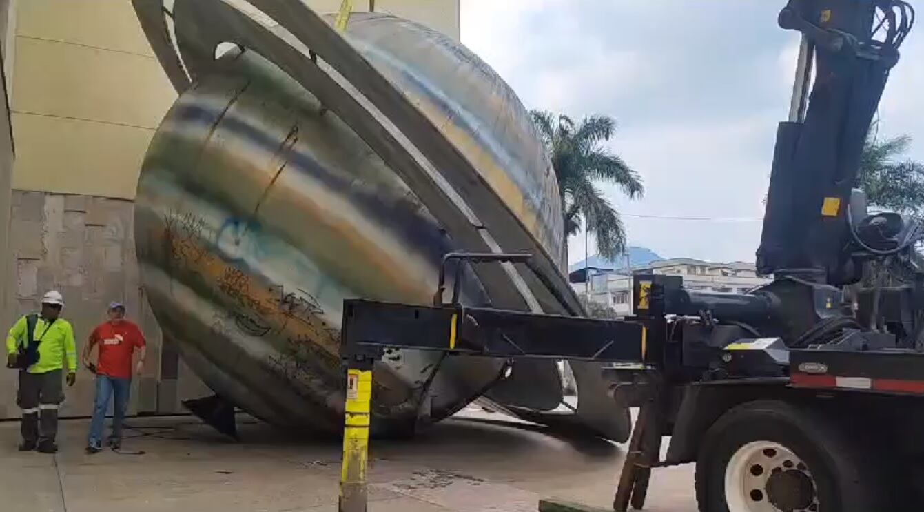 Esto ocurrirá con la escultura del ‘Saturno’ ubicada a las afueras de la Biblioteca Departamental en Cali.