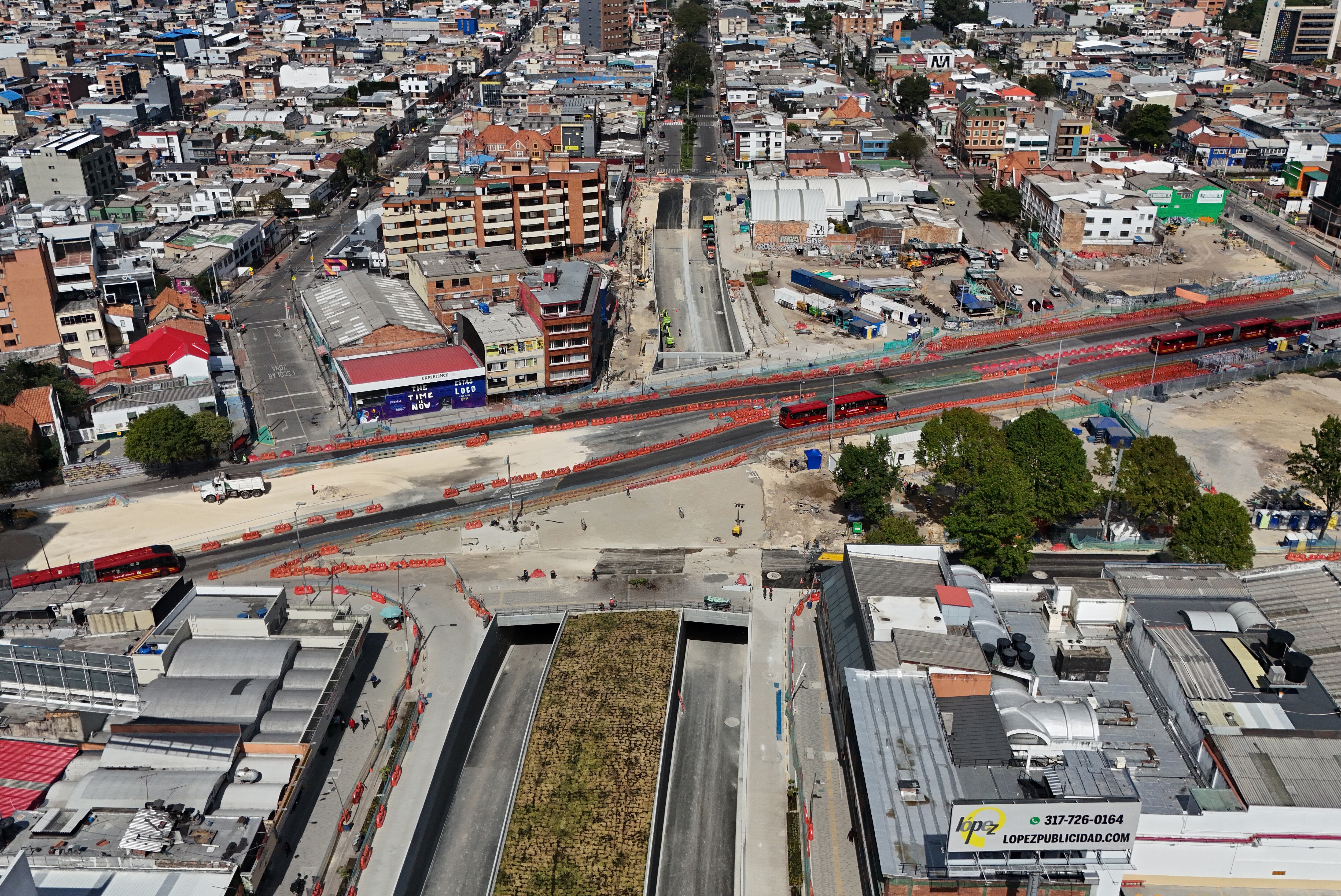 Obras  Metro de Bogotá intercambiador vial Calle 72 avenida Caracas
construcción de la primera Línea del Metro 
Bogota enero 21 del 2025
Foto Guillermo Torres Reina - SEMANA