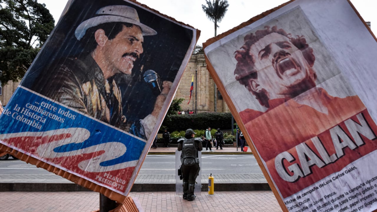 Varias protestas se presentaron al frente del Museo Nacional por el retiro de obras.