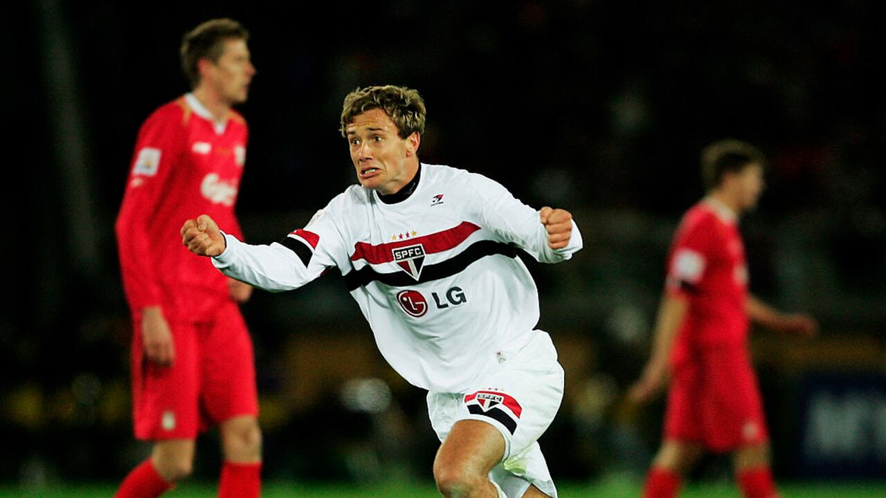 Diego Lugano, ídolo del Sao Paulo en Brasil