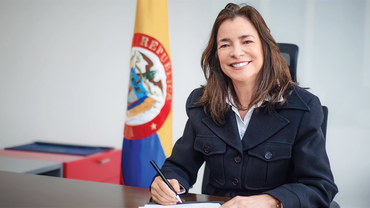 Carmen Caballero, presidenta de ProColombia, es cuestionada por sus subalternos por su falta de preparación para el cargo.