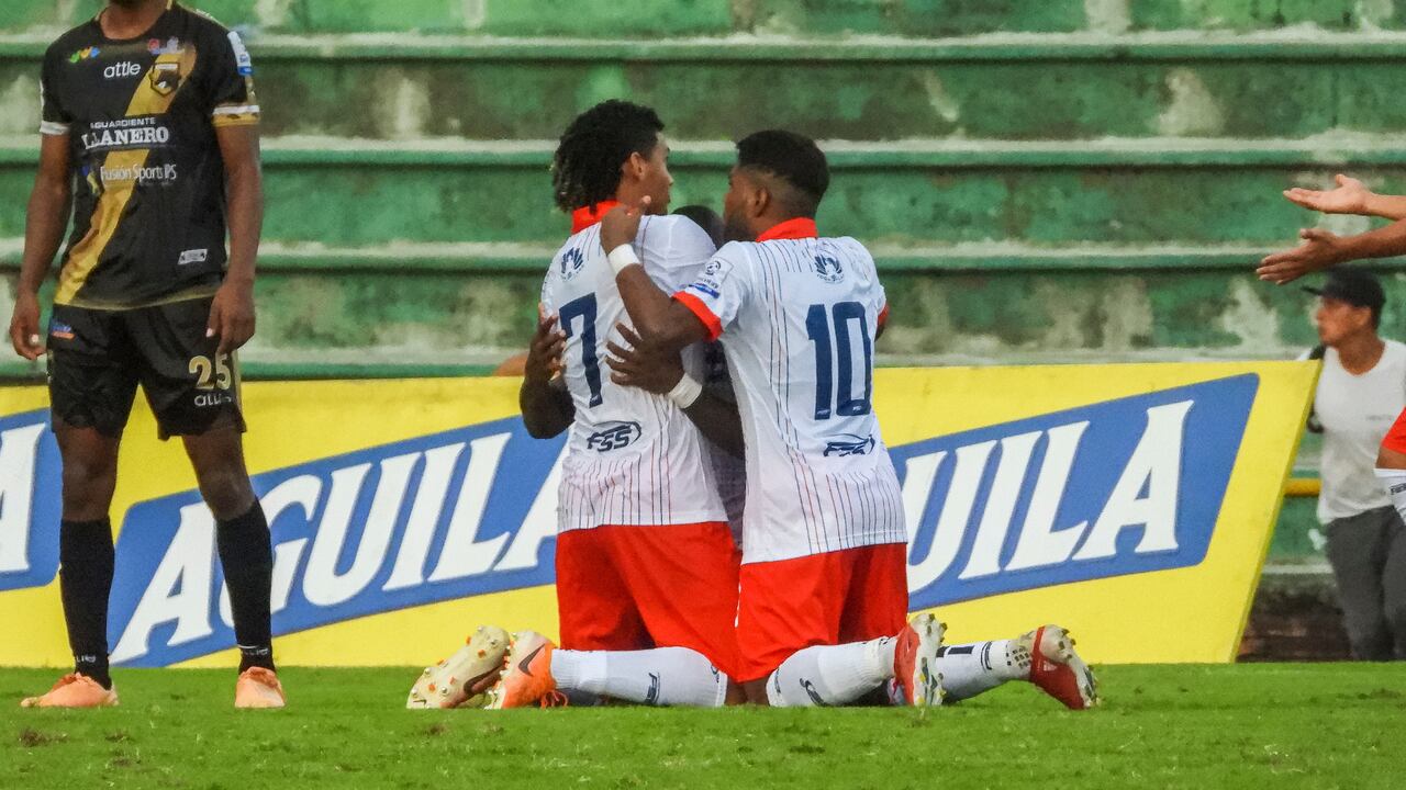 El partido terminó en polémica por el sospechoso segundo gol que marcó Unión Magdalena para lograr el ascenso