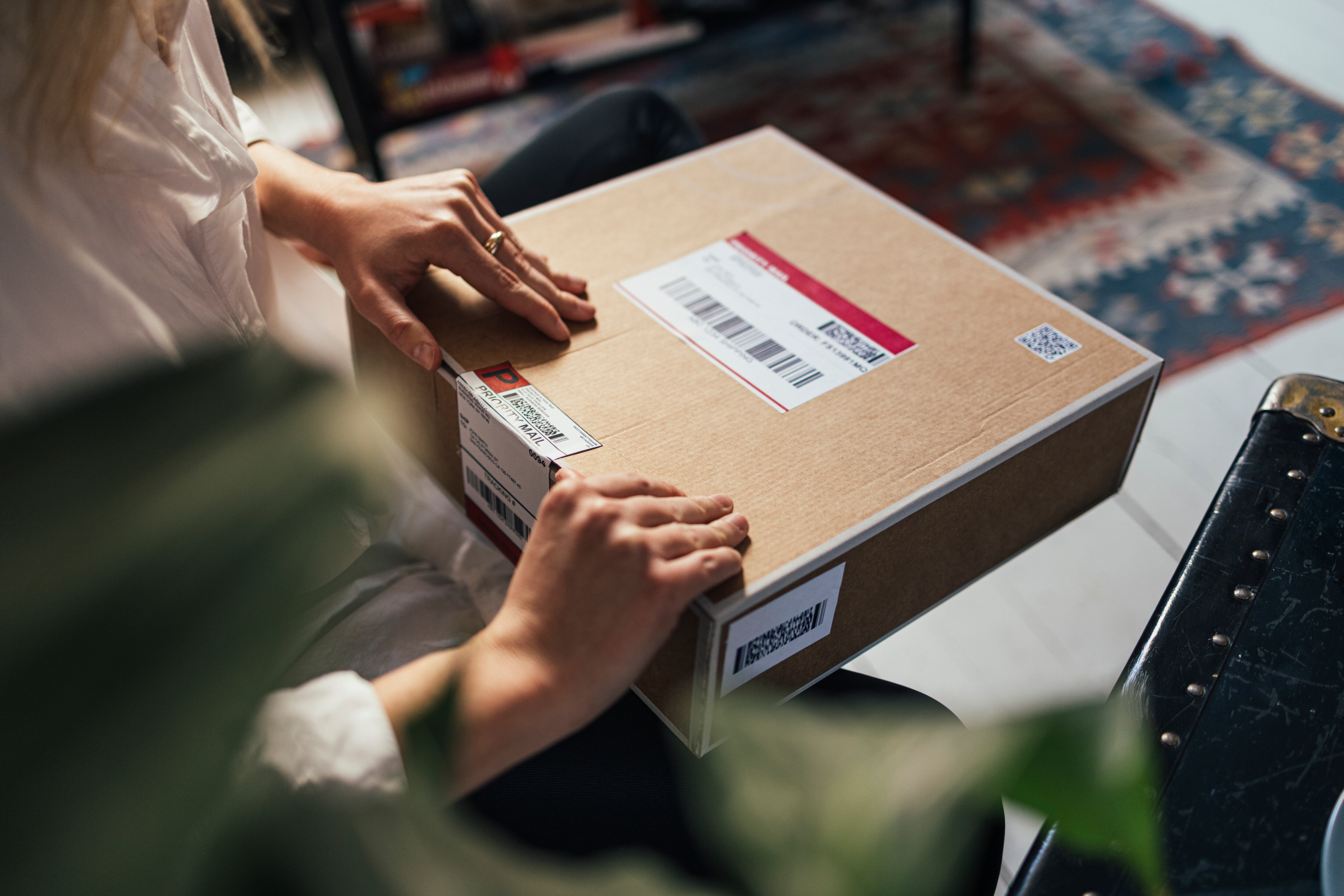 El e-commerce ha tenido una evolución en la región incomparable. Cinco de cada diez latinos prefieren las compras online y el 17 % de ellos opta por las tiendas digitales para comprar productos de consumo masivo.