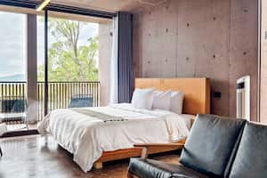 Los agentes que participaron de la inducción recibieron formación sobre el uso del portal en línea, el seguimiento seguro de las solicitudes y el recibimiento de notificaciones customizadas vía correo electrónico.