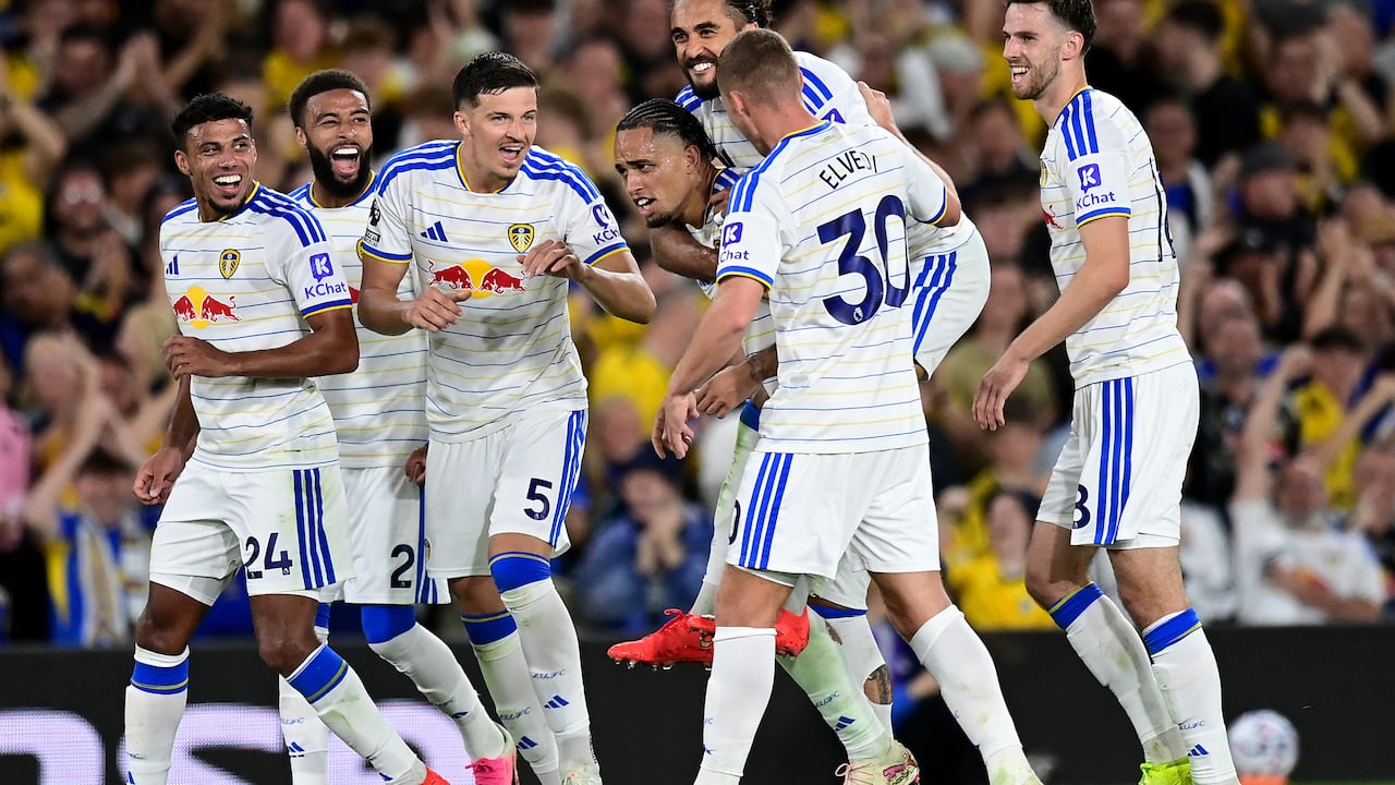 Leeds United venció al Newcastle en la Premier