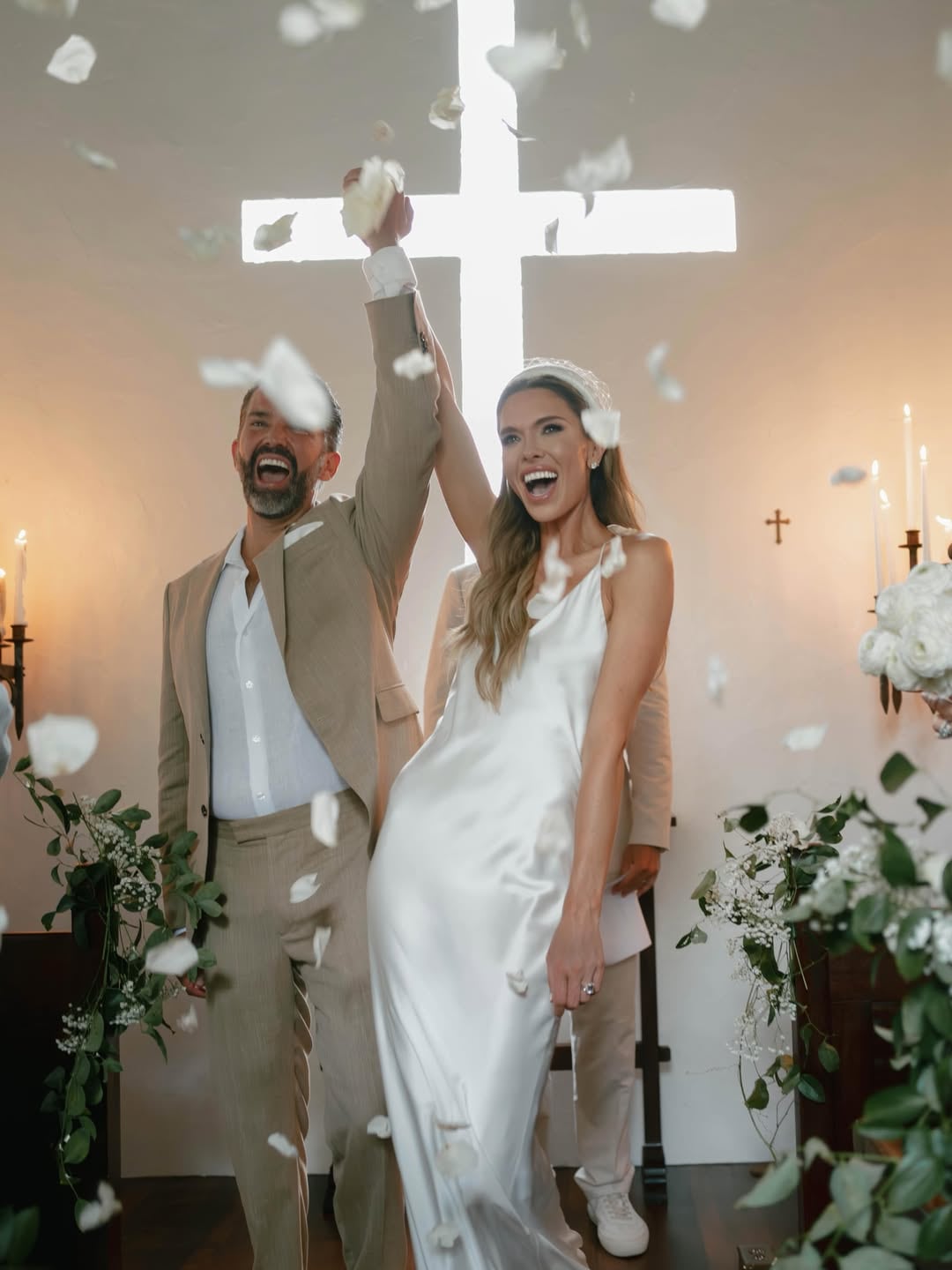 Así fue la boda de Donald Trump Jr., el hijo mayor del presidente Trump, y Bettina Anderson, exmodelo y socialité de Palm Beach.