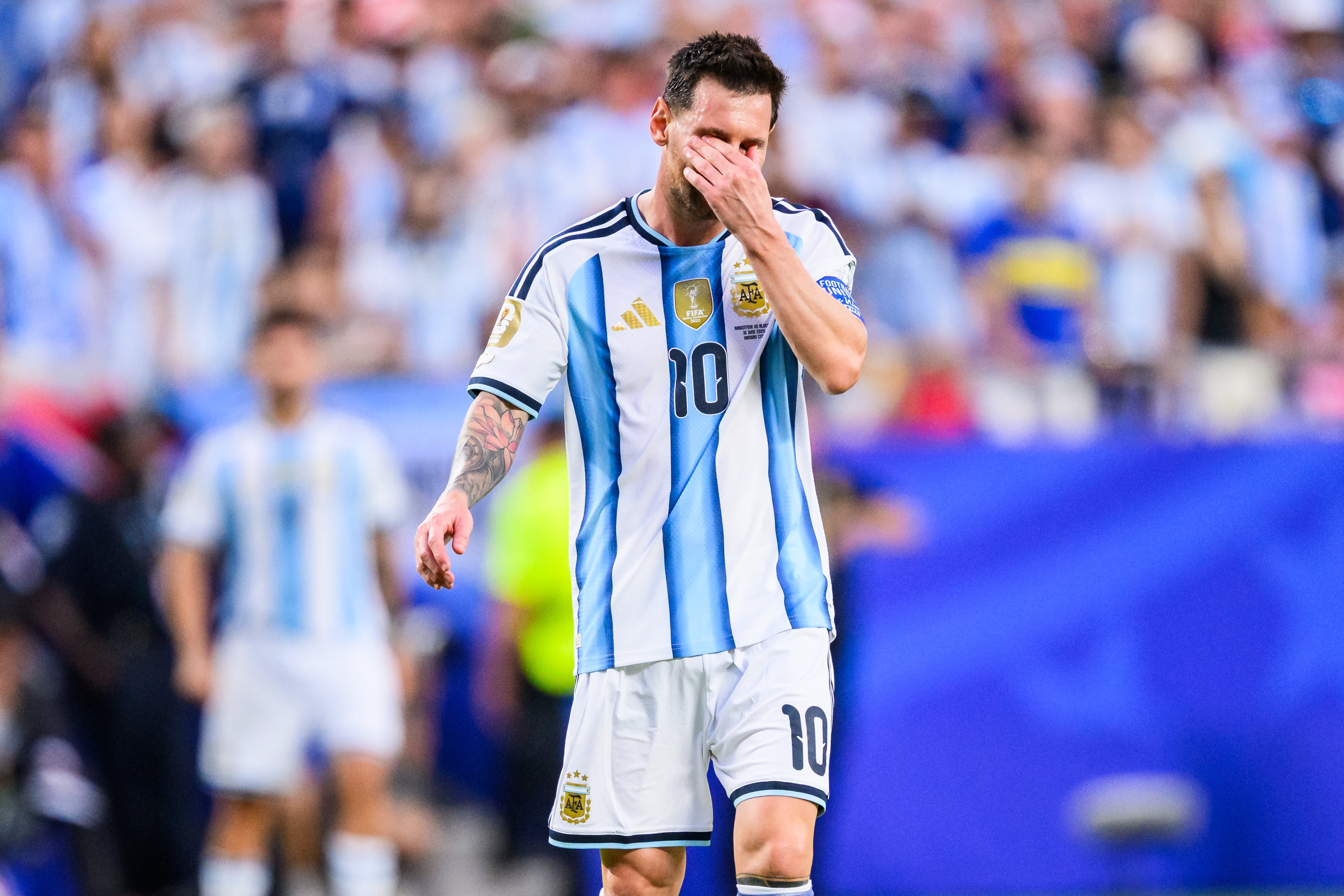 16 June 2026, USA, Kansas City: Soccer, Men: World Cup, Argentina vs. Algeria, Preliminary Round, Group J, Matchday 1, Kansas City Stadium, Lionel Messi (Argentina) reacts during the game. PLEASE NOTE: In accordance with FIFA regulations, these images may be used exclusively for editorial purposes. Commercial use is prohibited. Furthermore, no video-like sequences may be created, and no alterations may be made to the image, either in the foreground or the background. Photo: Tom Weller/dpa (Photo by Tom Weller/picture alliance via Getty Images)