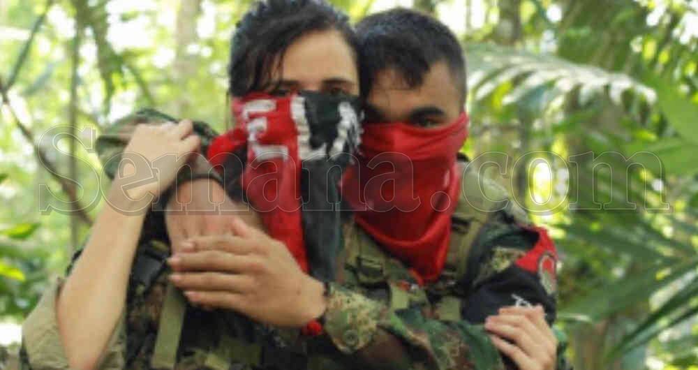 Violeta sostuvo relaciones sentimentales con guerrilleros del ELN, dicen informes de inteligencia.