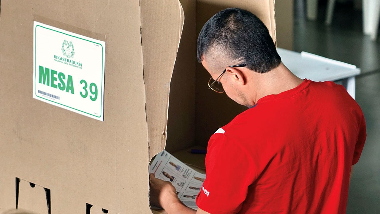 Si la corrupción no estuviera en el ADN institucional de Colombia, no harían falta las restricciones electorales que hoy generan tanta controversia.