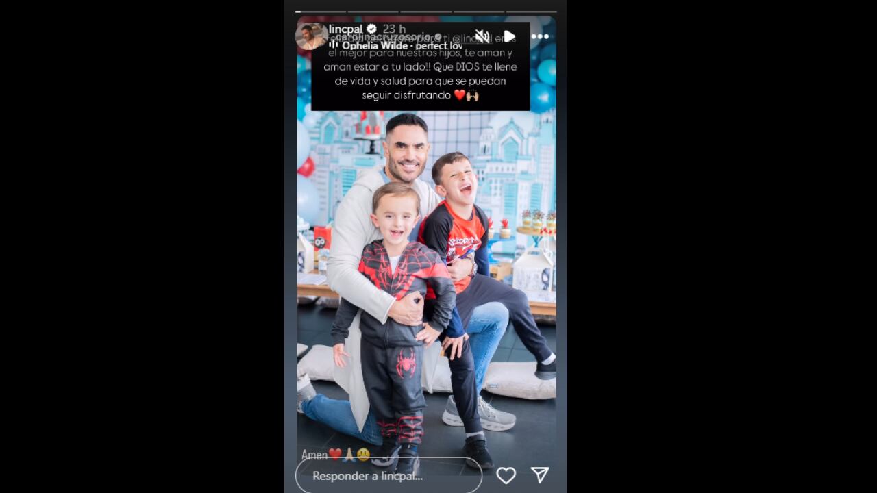 Lincoln Palomeque y sus hijos
