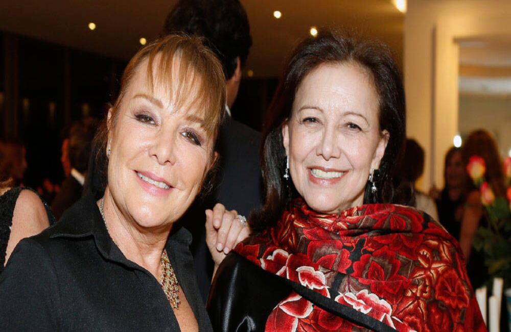 Katya González y Nora Trujillo.