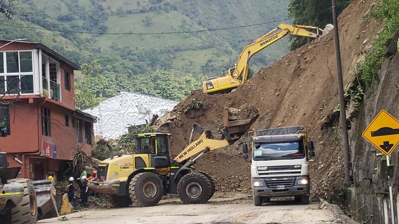 Cierre de la vía al Llano
