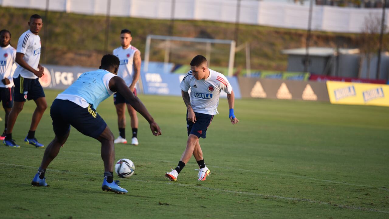 Juan Fernando Quintero - Selección Colombia - entrenamiento. Foto: FCF