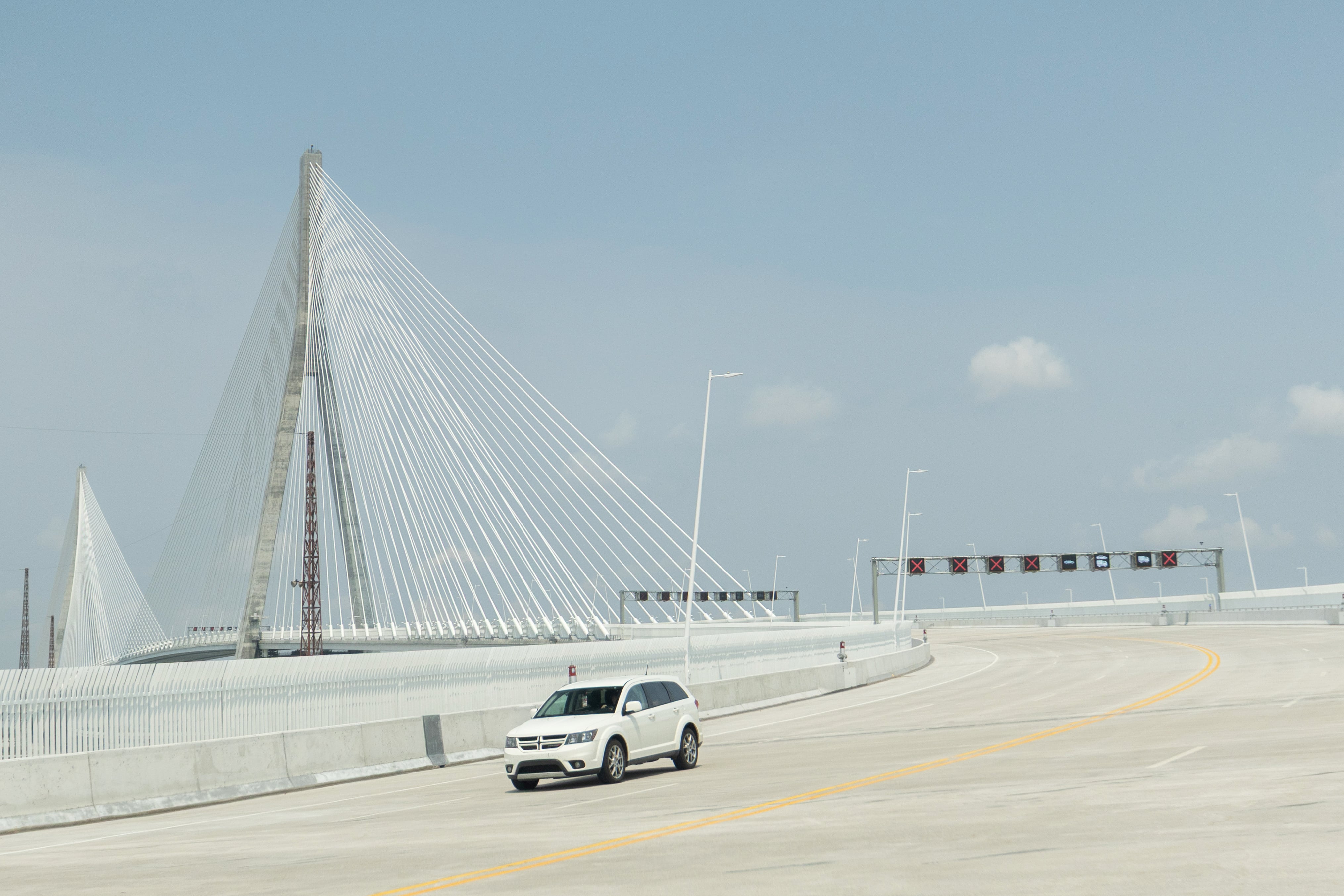 El puente vehicular fue parte de la polémica entre el gobierno de Estados Unidos y Canadá.