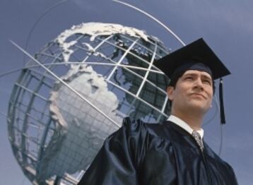 El objetivo del banco central es aportar al desarrollo del país mediante el fomento del conocimiento y la investigación, y contribuir en la formación de profesionales colombianos.