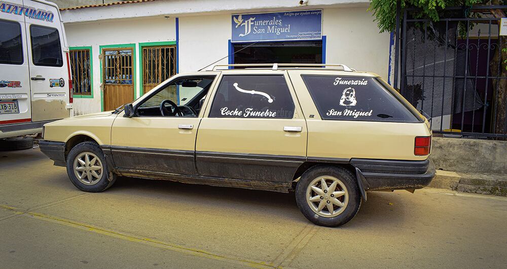  El cuerpo de Alexánder fue trasladado desde la morgue de Tibú hasta Maracaibo, Venezuela.