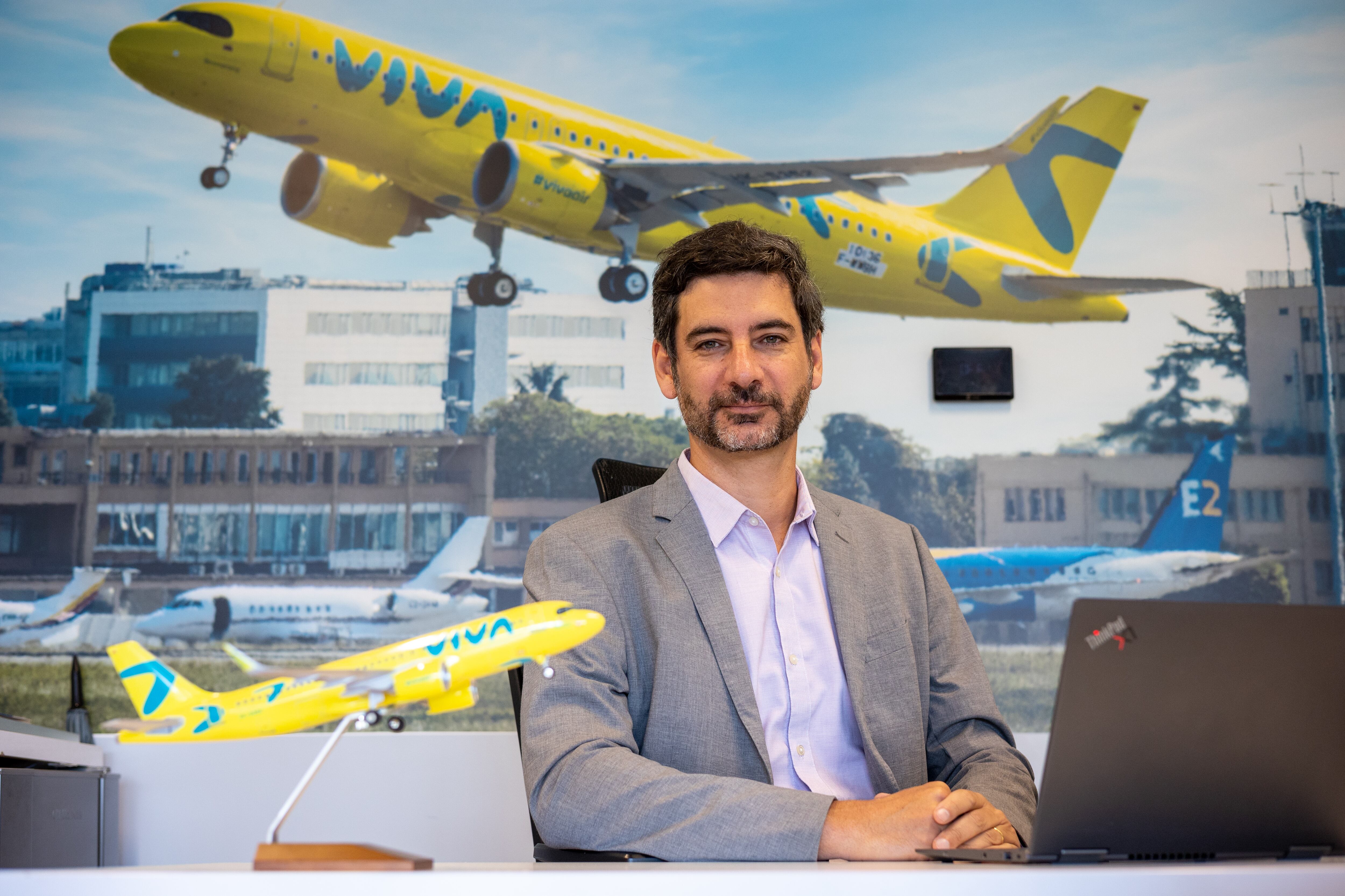 Entrevista a Félix Antelo. Presidente de VivaAir