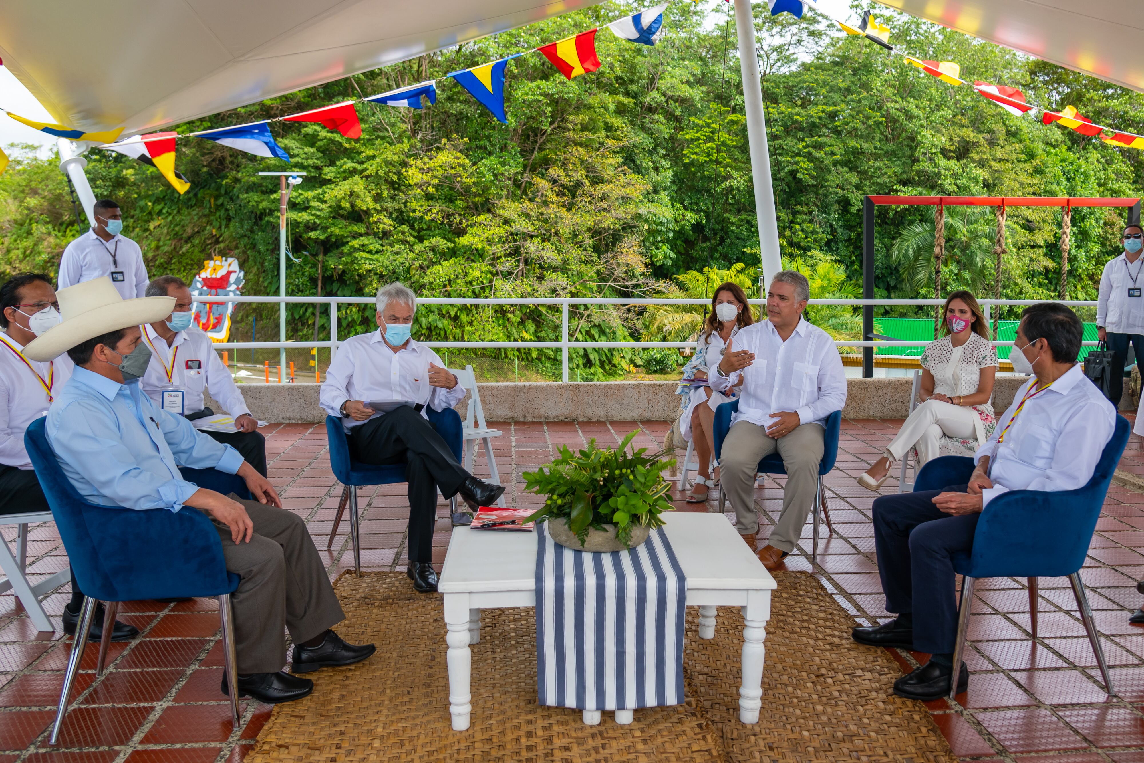 Los Jefes de Estado de Colombia, Chile y Perú, y el Secretario de Hacienda de México, al comenzar este miércoles en Bahía Málaga, en Buenaventura, la XVI Cumbre de la Alianza del Pacífico.