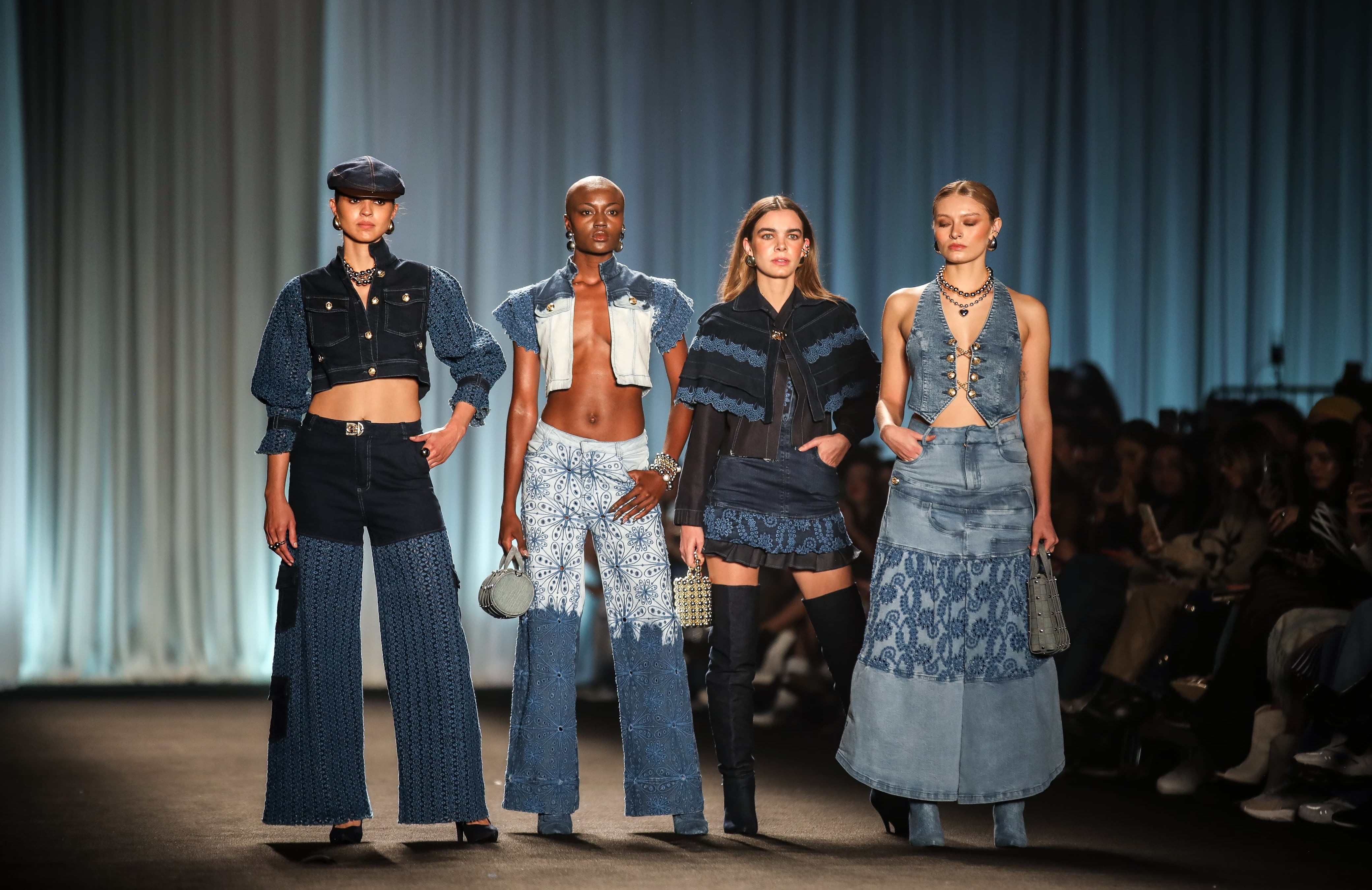 Bogotá Fashion Week (BFW)
Mayo 23 de 2024
segundo día
Desfile San Victorino