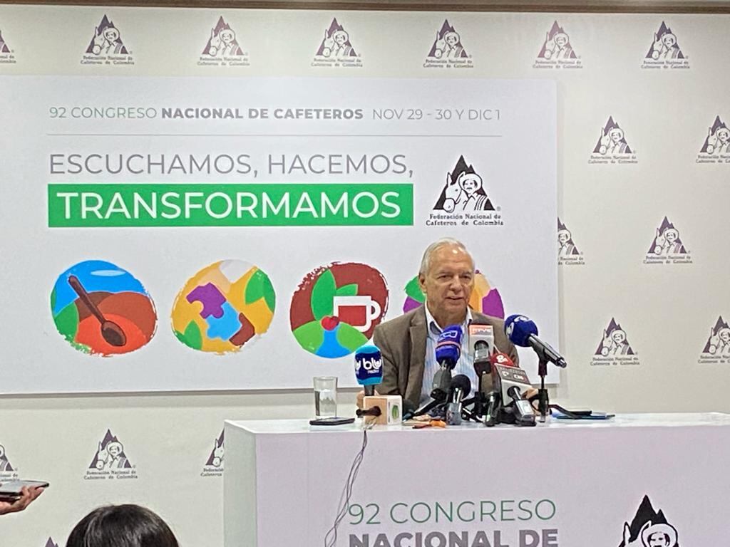 Ministro de Hacienda en el Congreso de Cafeteros