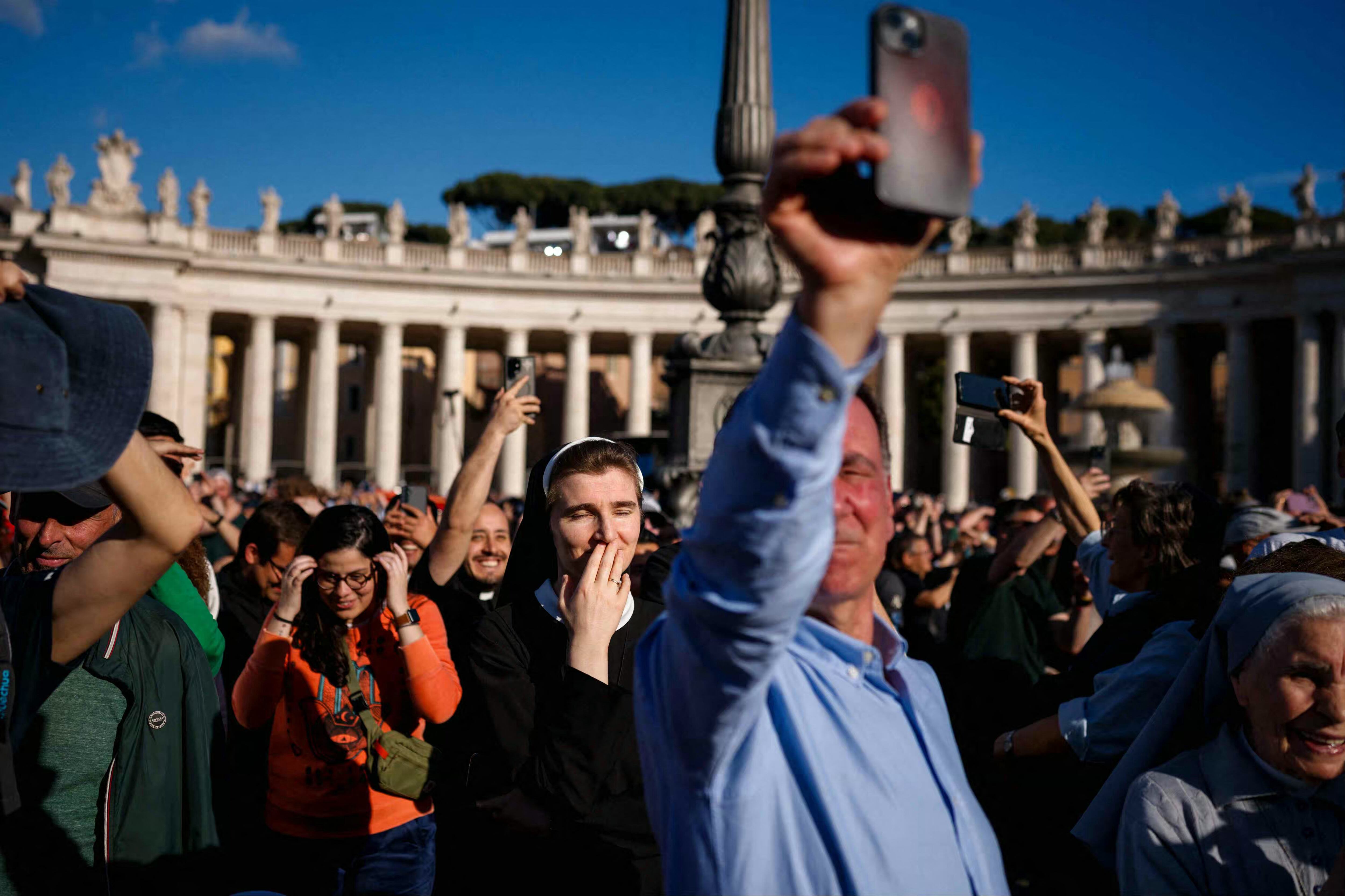 Júbilo en la plaza de San Pedro