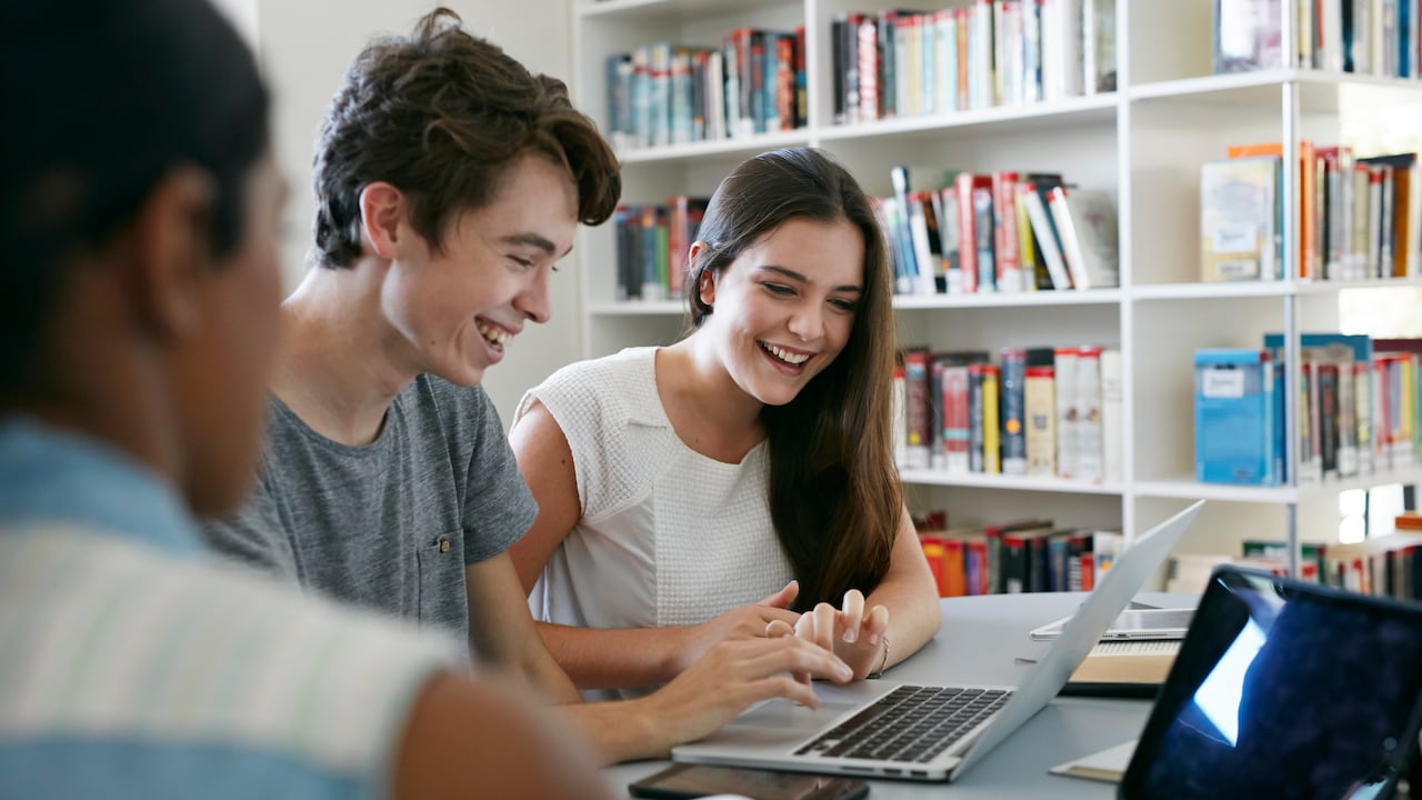 Importantes organizaciones lanzan múltiples ofertas para practicantes