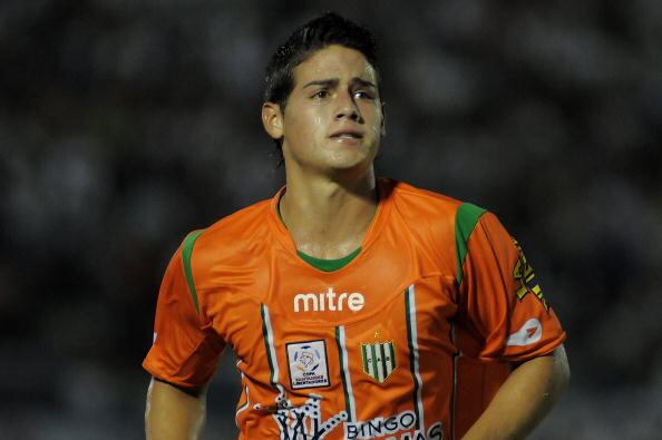 James Rodríguez cuando vestía los colores de Banfield, en Argentina.