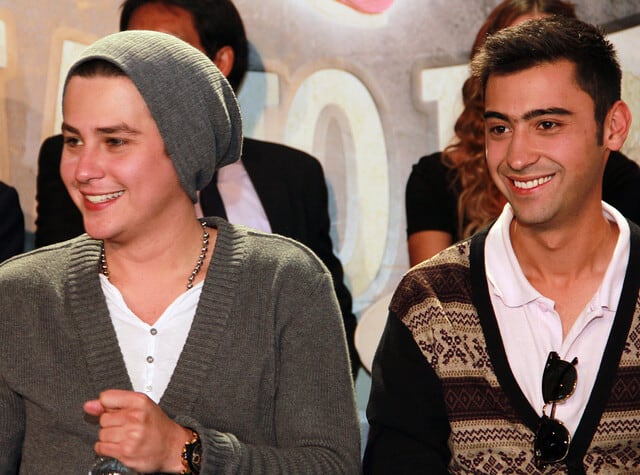 Sebastián Vega y Variel Sánchez en el lanzamiento de la segunda temporada de 'A mano limpia' en 2012.