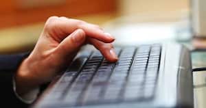 Pantallazo: Esta popular acción de la vida cotidiana de los usuarios de dispositivos tecnológicos es definida por la RAE como la “captura del contenido que se visualiza en la pantalla de una computadora”.