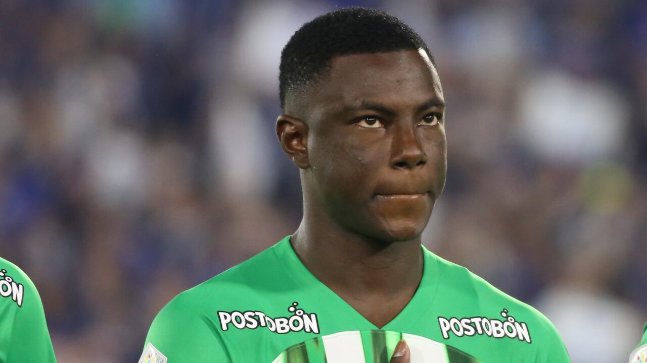 Marino Hinestroza sigue sin resolver su futuro