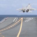 El portaaviones Shandong cruzó el estrecho de Taiwán y prendió las alarmas.