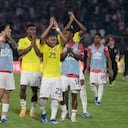 Selección Colombia festejando su victoria en Asunción.