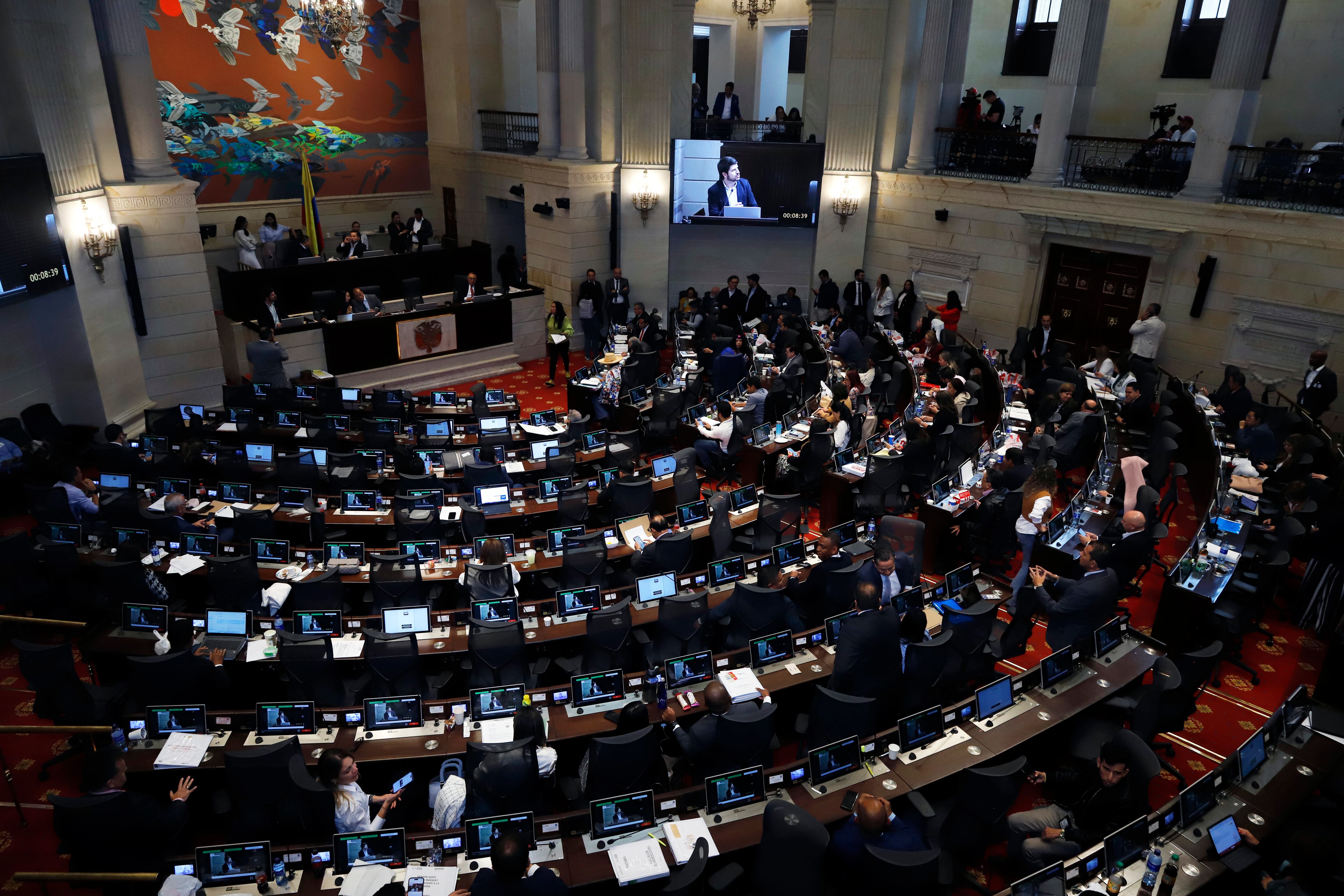 Moción de Censura Ministro de Defensa Iván Velásquez