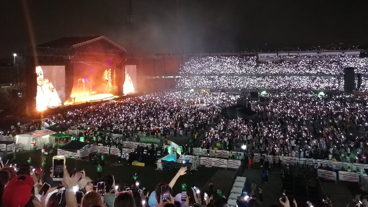 World Hottest Tour, se denomina la gira mundial de Bad Bunny.