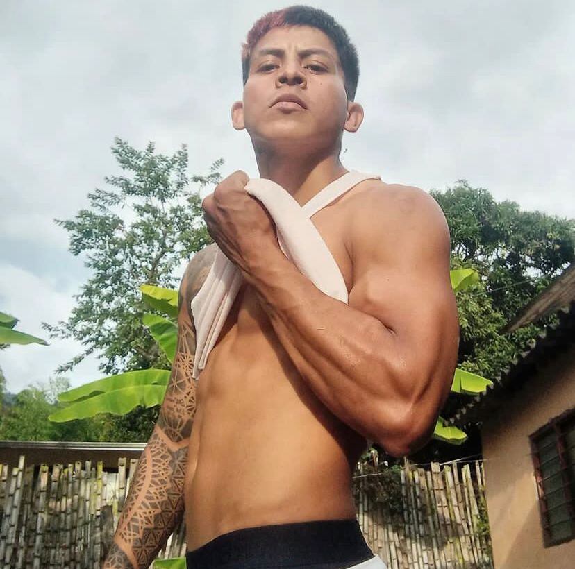 El participante contó triste momento que atravesó.