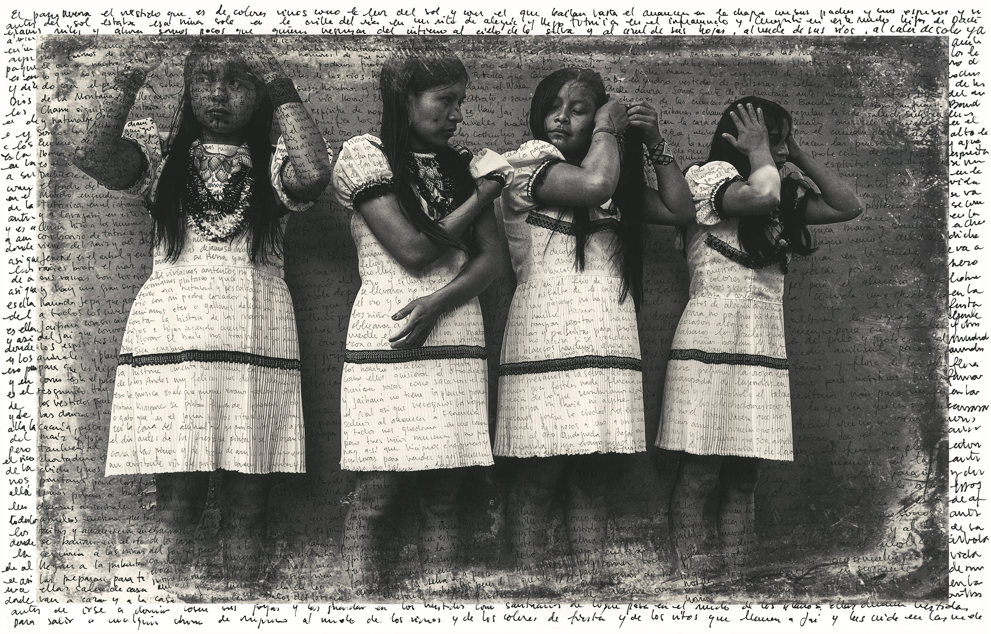 DOJURA ETNIA EMBERÁ CHAMÍ RUVEN AFANADOR-ANA GONZALEZ IMPRESIÓN CON PIGMENTOS SOBRE PAPEL DE ALGODÓN DE FOTOGRAFIA INTERVENIDA EN PLUMILLA Y TINTA. CORTESIA DEL MUSEO NACIONAL