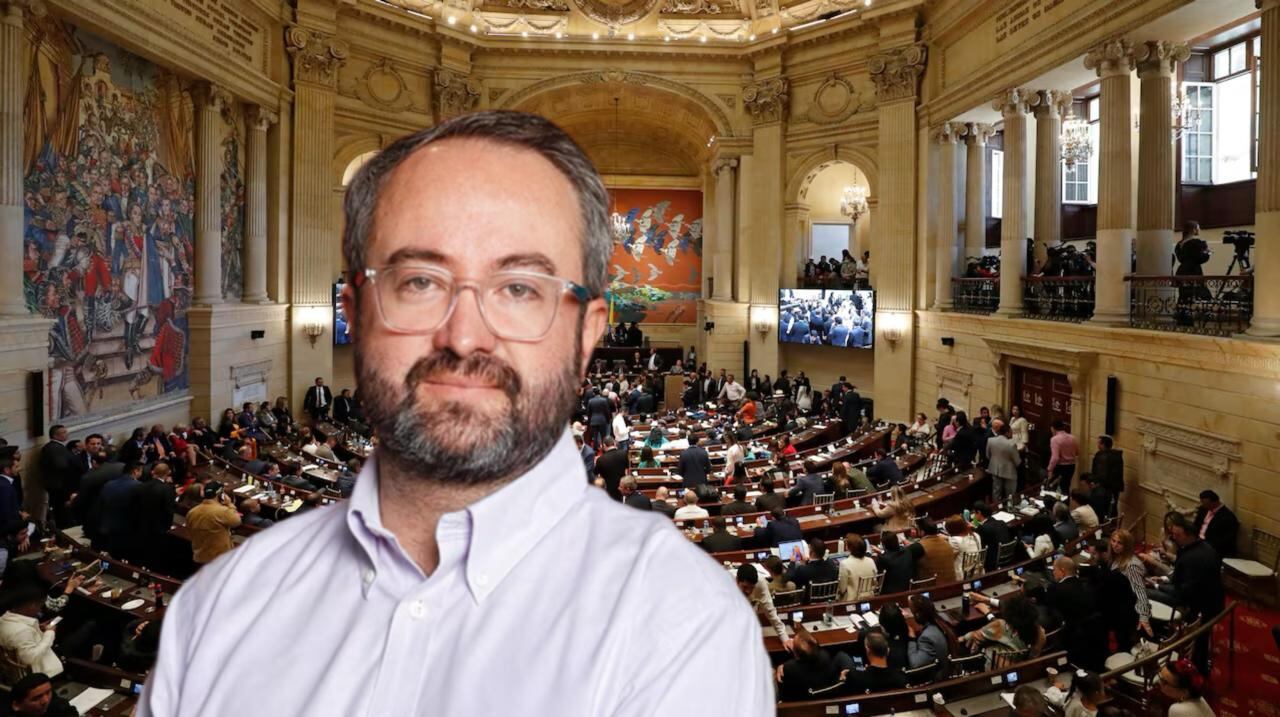 A pesar de continuar vinculado al proceso penal, no ha sido condenado, por lo que su abogado considera que está habilitado para retomar su escaño.