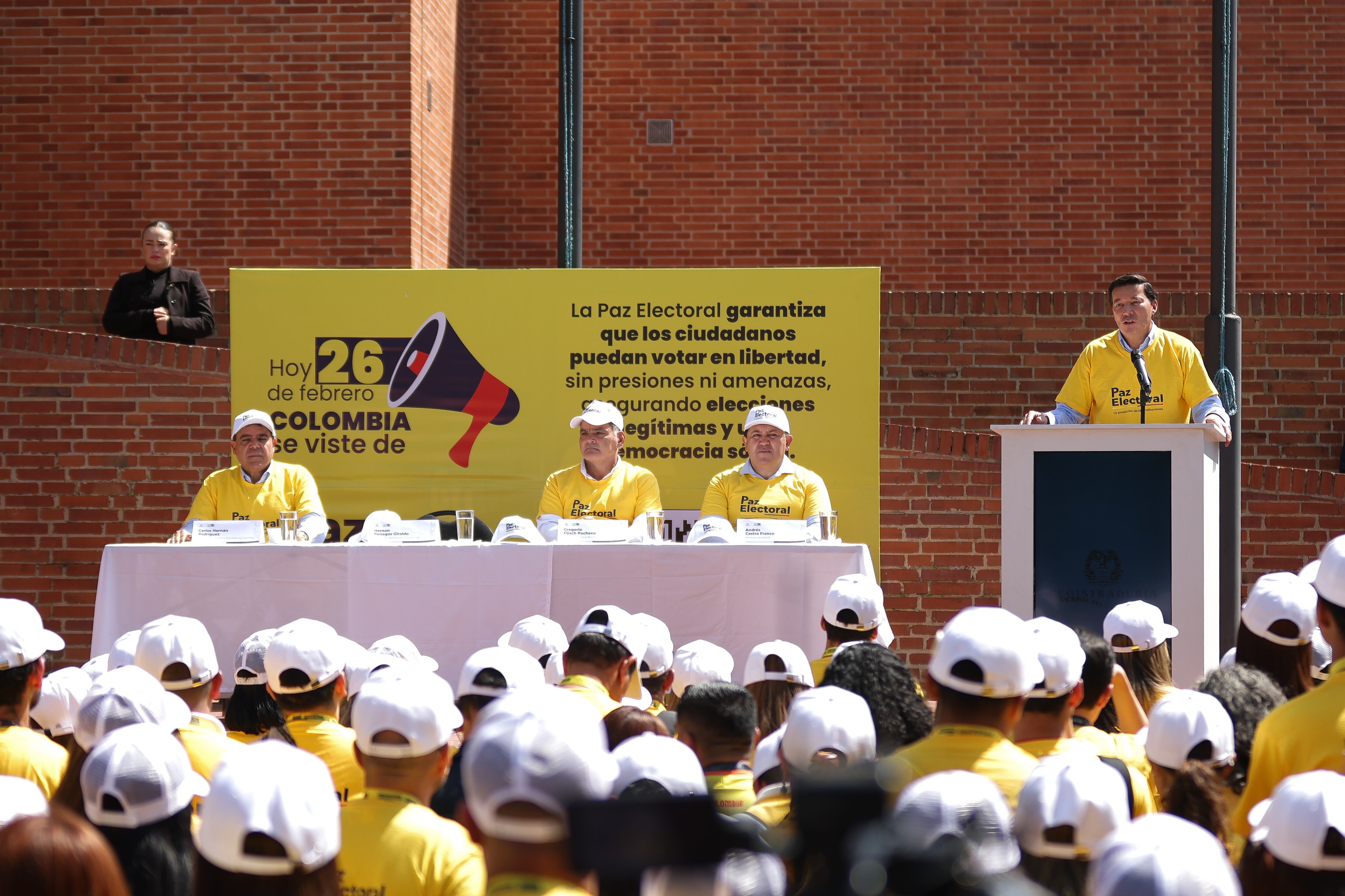 Bogotá. Febrero 26 de 2026. En la Registraduría Nacional del Estado Civil, el procurador Gregorio Eljach realizó la instalación de la jornada Colombia se Viste de Paz Electoral, una estrategia en la que participarán miles de funcionarios, organizaciones del sector productivo y de la sociedad civil para blindar el proceso electoral.
Hernán Penagos Giraldo