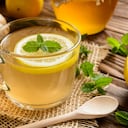 El té de jengibre tiene propiedades que ayudan a bajar de peso. Foto: Getty Images.