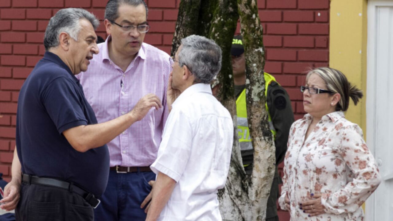 El ministro del Interior, Fernando Carrillo, y el consejero para el Diálogo Social, Luis Eduardo Garzón, han intentado desatar sin éxito hasta hoy el nudo gordiano de las manifestaciones en el Catatumbo.