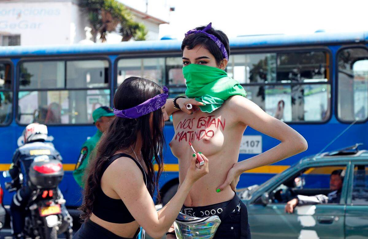 Las cifras de feminicidios en Colombia también preocupan. Según Medicina Legal muestra que entre enero de 2018 y el 20 de febrero de 2019 hubo 1.080 asesinatos de mujeres en el país. Foto: León Darío Peláez