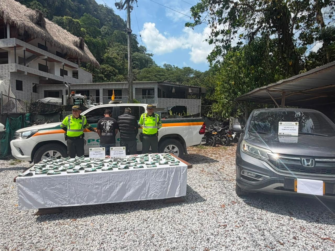 Dinero incautado por la Policía en Antioquia.