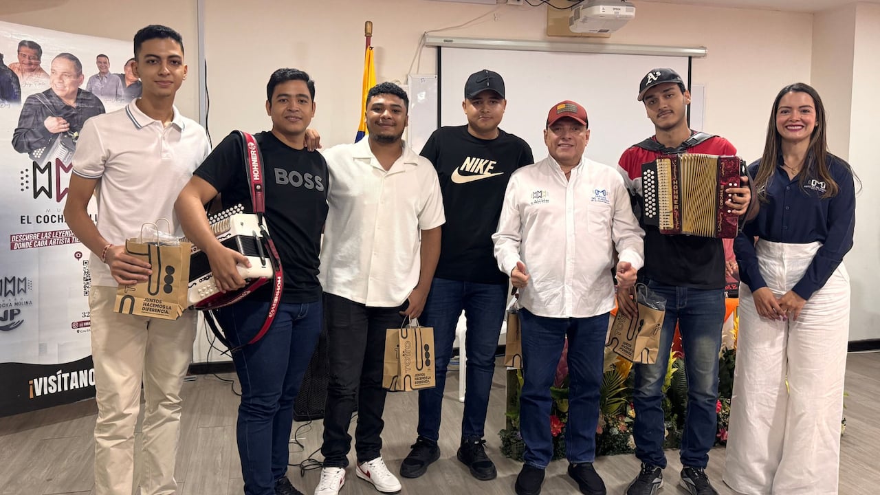 La cultura no puede ser un privilegio, sino una oportunidad para todos los que quieran aprender y desarrollar sus habilidades a través de instrumentos como el acordeón.