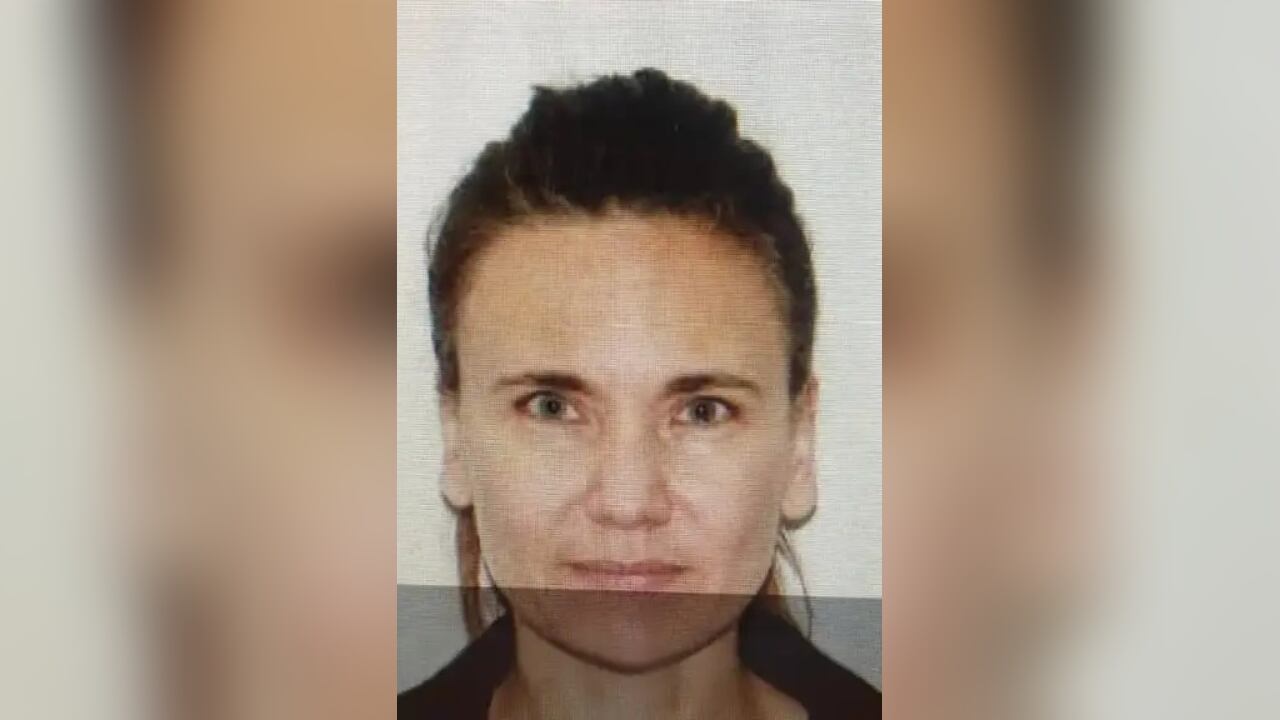 Esta es la primera imagen que se reveló de Zulma Guzmán desde su llegada a Inglaterra, país donde fue capturada.