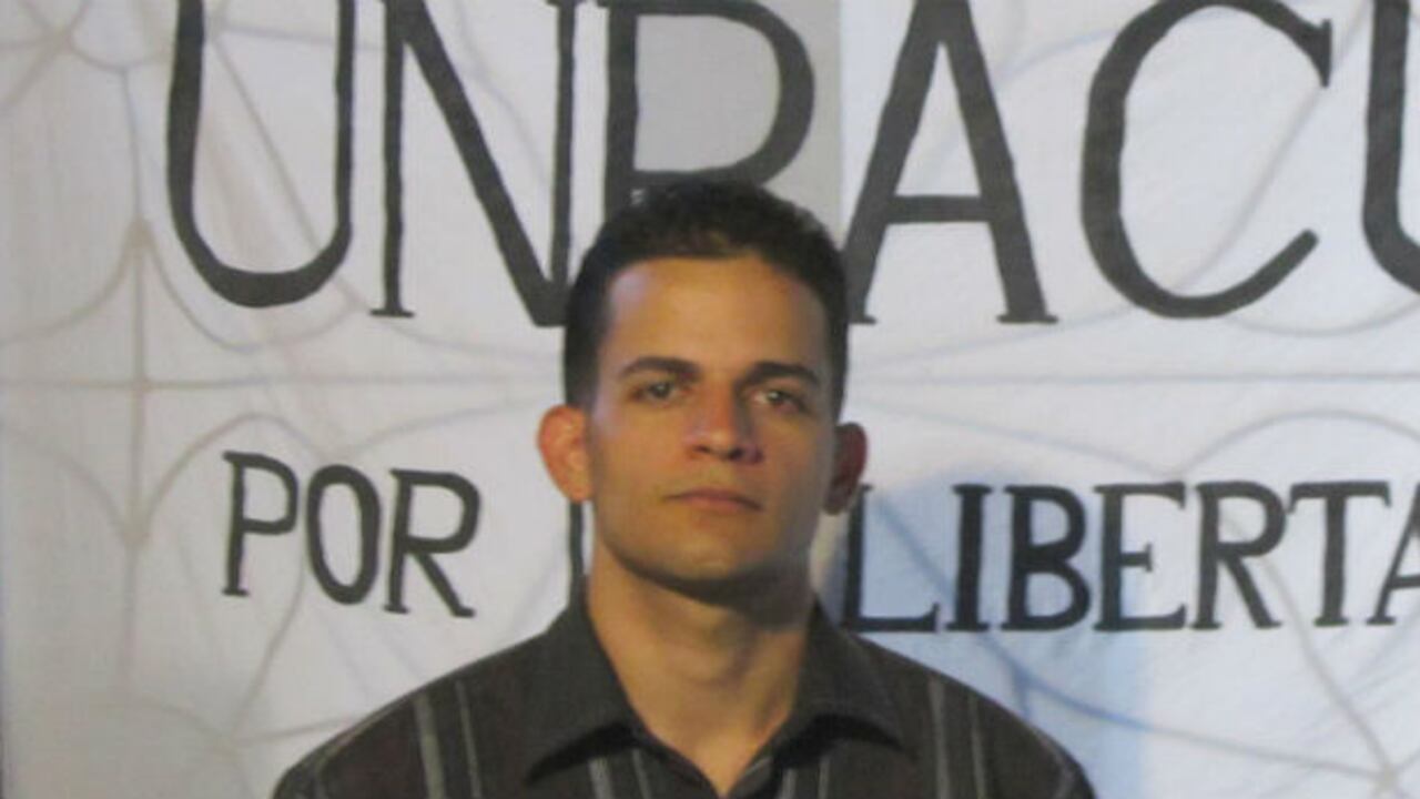 Anyer Antonio Blanco, joven militante opositor en Cuba.