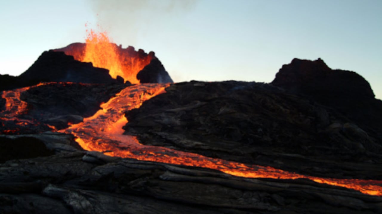 El calor acumulado bajo tierra puede transformar una erupción volcánica.