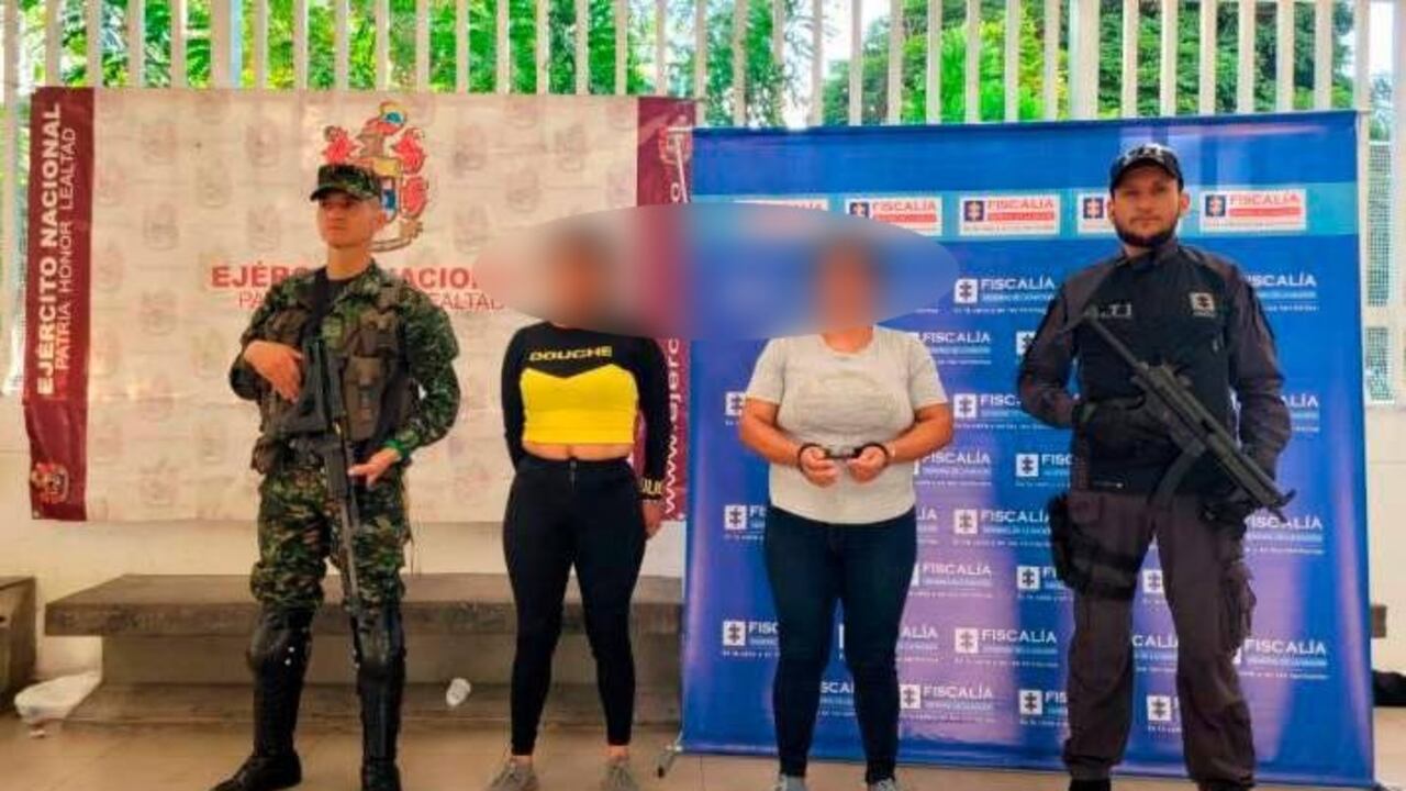 Las mujeres fueron detenidas en el barrio Balcones del Kennedy.
